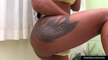 Shemale Rosy Pinheiro Se Masturba La Polla Mientras Usa Un Consolador Xvideos