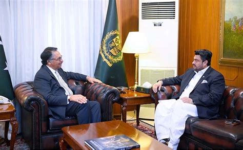 Sindh Governor Kamran Khan Tessori Calls On Caretaker Foreign Minister Jalil Abbas