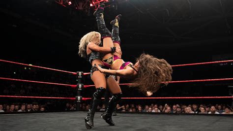 Toni Storm Def Nina Samuels To Retain The Nxt Uk Womens Championship