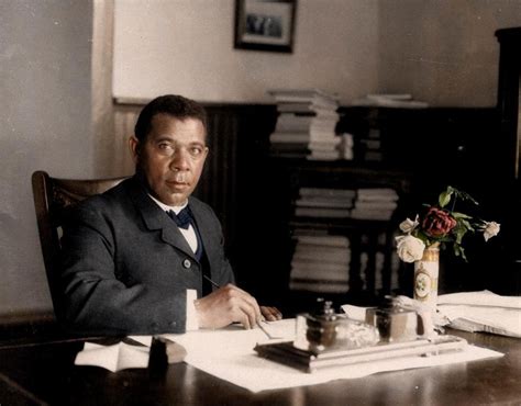 Booker T. Washington in his Tuskegee University office, ca. 1906 ...