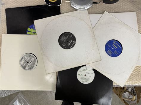 5 Vinyles de Hardcore Années 90 Gebraucht in Echichens für CHF 9