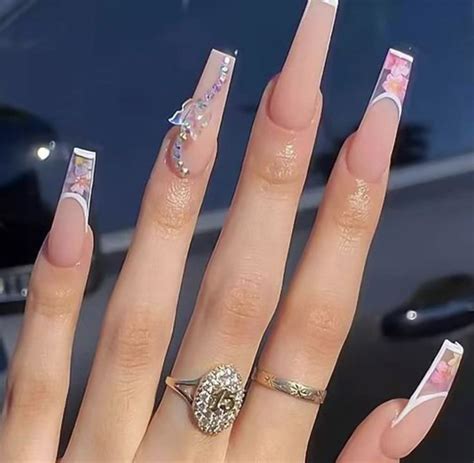 RikView Long Press On Nails Coffin Fake Nails French Acrylic Nails With Rhinestones Nude Nail