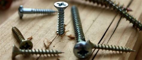 6 Best Wood Screws in 2020 - Buyer’s Guide and Reviews