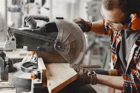 Can You Use A Tile Saw To Cut Wood A Complete Guideline Best Saw Guidee