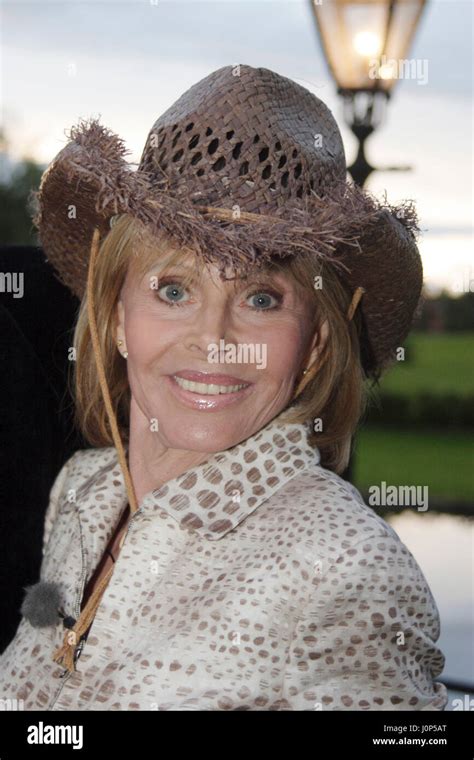 Britt Ekland James Bond Hi Res Stock Photography And Images Alamy