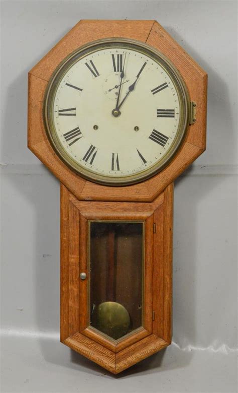 Seth Thomas Clock Co Globe 8 Day Time And Strike Antique Wall Clock