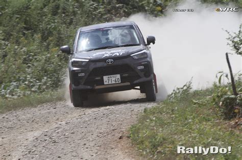 Hanawa Ikuo Satake Naoko Toyota Raize Rally East Iburi 2023