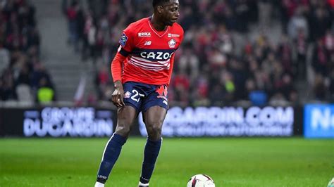 Mercato un an après son arrivé Mohamed Bayo va quitter Lille