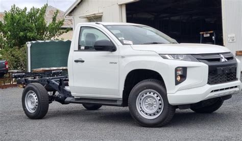 New Mitsubishi Triton Single Cab Cab Chassis Lindenberg And Co