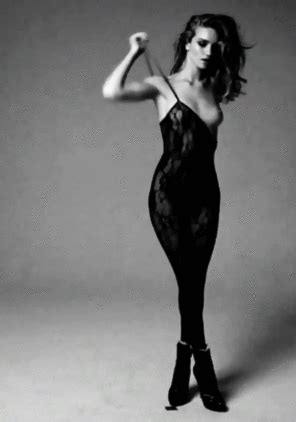 Rose Huntington Whiteley Taking It Off Porn Pic