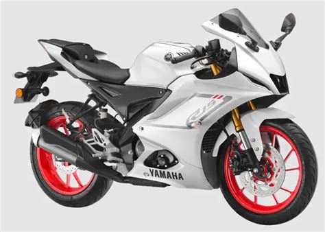 Yamaha R15 Disegarkan Ada Pilihan Warna Putih