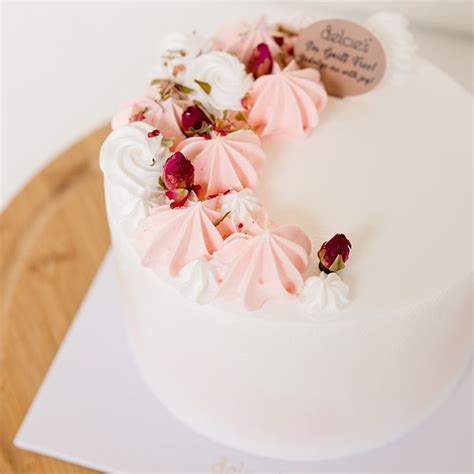 Naked Smash Cake Customised Delcie S Desserts And Cakes