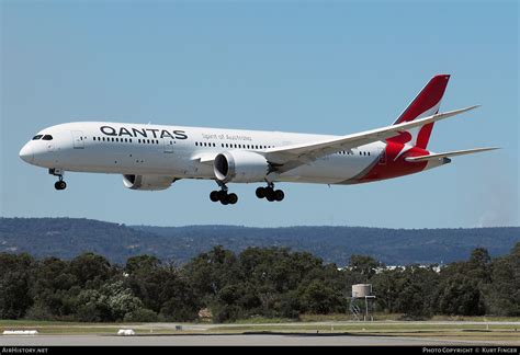 Aircraft Photo Of Vh Znk Boeing Dreamliner Qantas