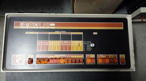 DIGITAL EQUIPMENT CORPORATION / DEC PDP-8/E / PDP-8/F Electronic Test Equipment used for sale ...