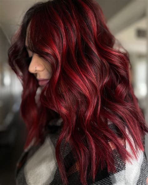 30 Posh Dark Red Hair Colors for an Enchanting Look - Hair Adviser ...