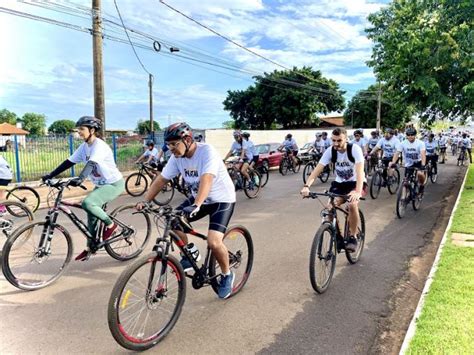 Informa Mais Jales Pedalada De Natal Reuniu Centenas De Ciclistas Em