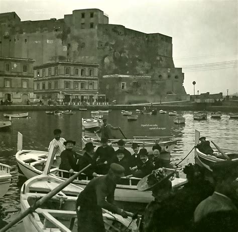 Napoli Santa Lucia Passeggiata In Barca Dal Porticciolo Di Santa