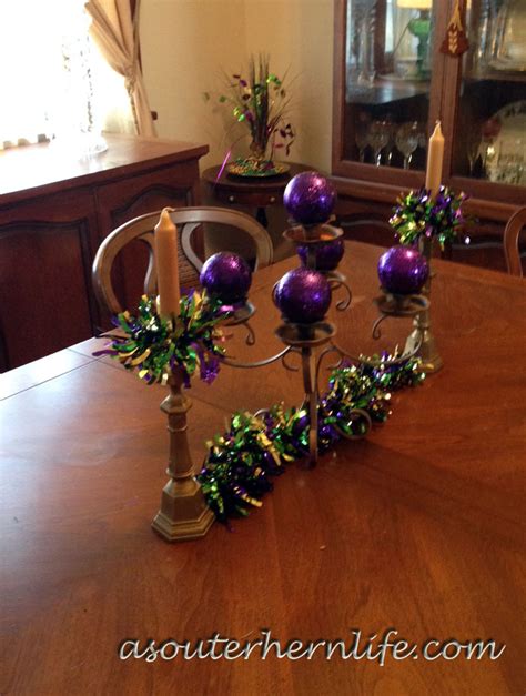 Mardi Gras Decorations :: A Southern Life