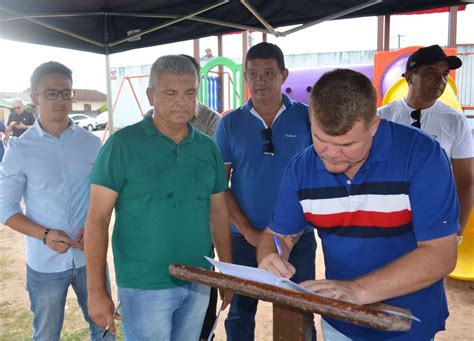 Prefeito Marcelo Roque Assina Ordem De Servi O Para Constru O Do Meu