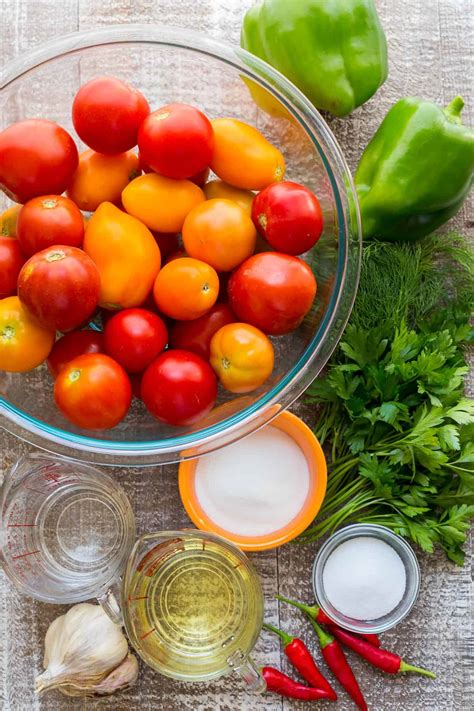 Garlicky Marinated Tomato Salad Recipe