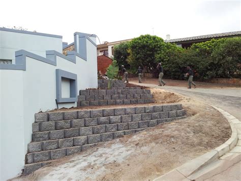 DVC Civil Construction: Decorative Terraced Retaining Wall