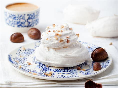 Recette Dessert de fête petits vacherins à la chantilly et aux