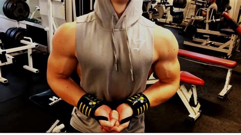 Full Shoulder Workout With 15 Year Old Bodybuilder Sam Grainger Youtube