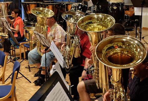 B-Tuba.de | Die Welt der B-Tuba