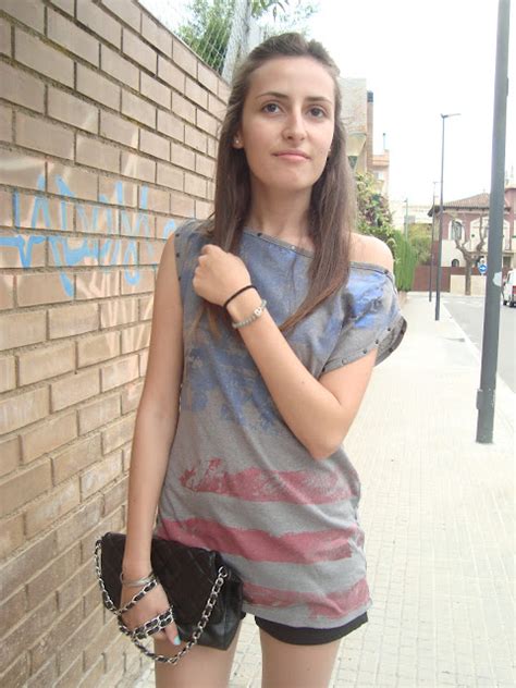 This Planet Says Outfit Inspiration Sheer Nude Tights Dealiciablog Blogspot Es