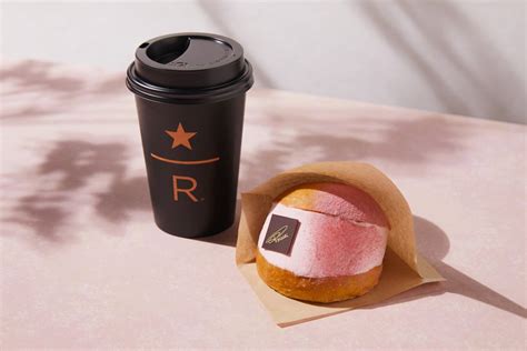 スタバロースタリー東京に「マリトッツォさくら」とドリンクのモバイルオーダー＆ペイセットが登場！ Macaroni