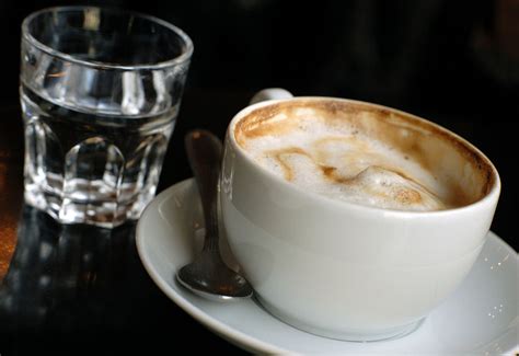 Wiener Melange, was ist das? Kaffeezubereitungen: Definition ...