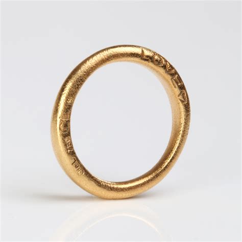 Ole Lynggaard Ring Love Nr K Guld Med Matterad Yta Design