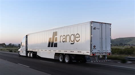 Smart trailers could give trucking a clean electric boost | Popular Science