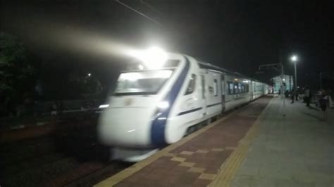 First Commercial Run Howrah Ranchi Vande Bharat Express Arriving