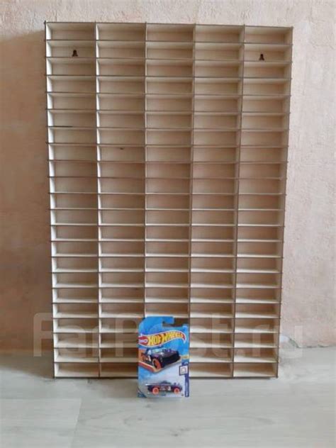 Деревянная полка парковка деревянный гараж для машинок Hot Wheels Игрушки во Владивостоке