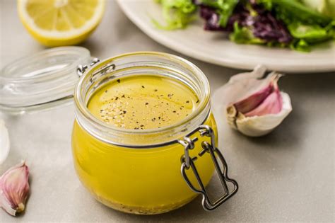 Lemon Garlic Salad Dressing Recipe With Variations