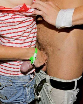 Amateur Blowjobs And Pussies Fucked In Sex Party Hardcore Porn Pictures XXX Photos Sex Images