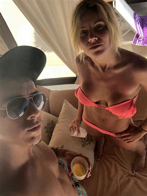 Las fotos más hot de Laurita Fernández en sus vacaciones se despidió