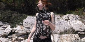 Risky Lesbian Pussy Licking And Fooling On South Beach Tnaflix