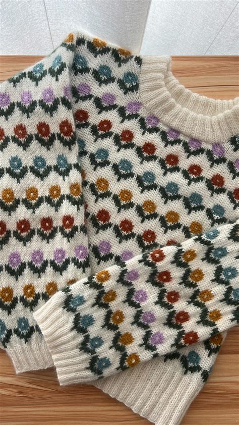 Desirée Mony | crochet & knitwear | Crochet tutorial for my current