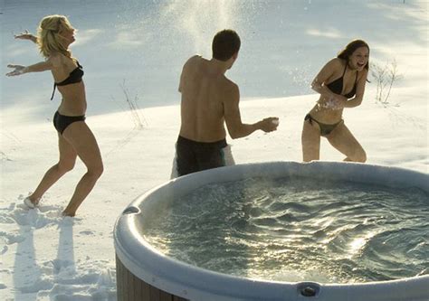 How To Enjoy Your Hot Tub In The Winter Nordic Hot Tubs