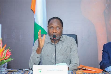 Lutte contre l orpaillage illégal le ministre Sangafowa Coulibaly