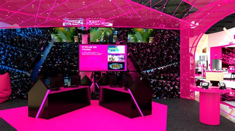 Media Information Deutsche Telekom Showcases The Connected Life Of