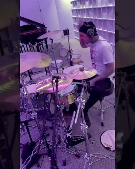 Travis Barker Ha Realizzato La Cover Di Traitor Di Olivia Rodrigo