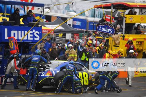 March Martinsville Virginia Usa Jimmie Johnson Pitstop