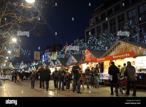 France Marne Reims Night Views And Stalls From The Christmas Market