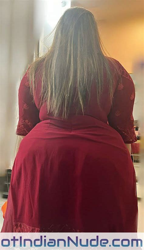 Big Boobs And Ass Pics Of Nude Aunty Looking For Sex Hot Indian Nude