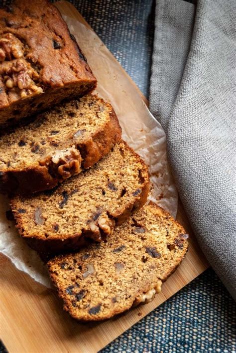 Date And Walnut Loaf Cake Something Sweet Something Savoury