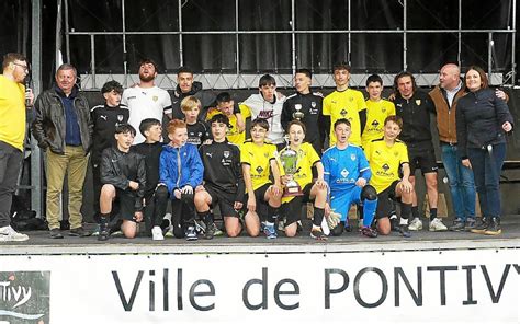 Quatre belles équipes triomphent sur le tournoi du Stade Pontivyen En