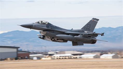 When Where To See F 16 Flyovers Across Colorado On Independence Day